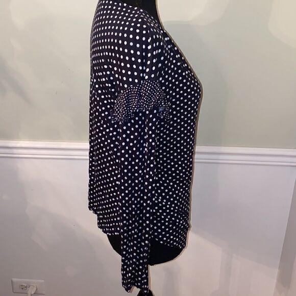 Medium H&M top    - Picture 6 of 6